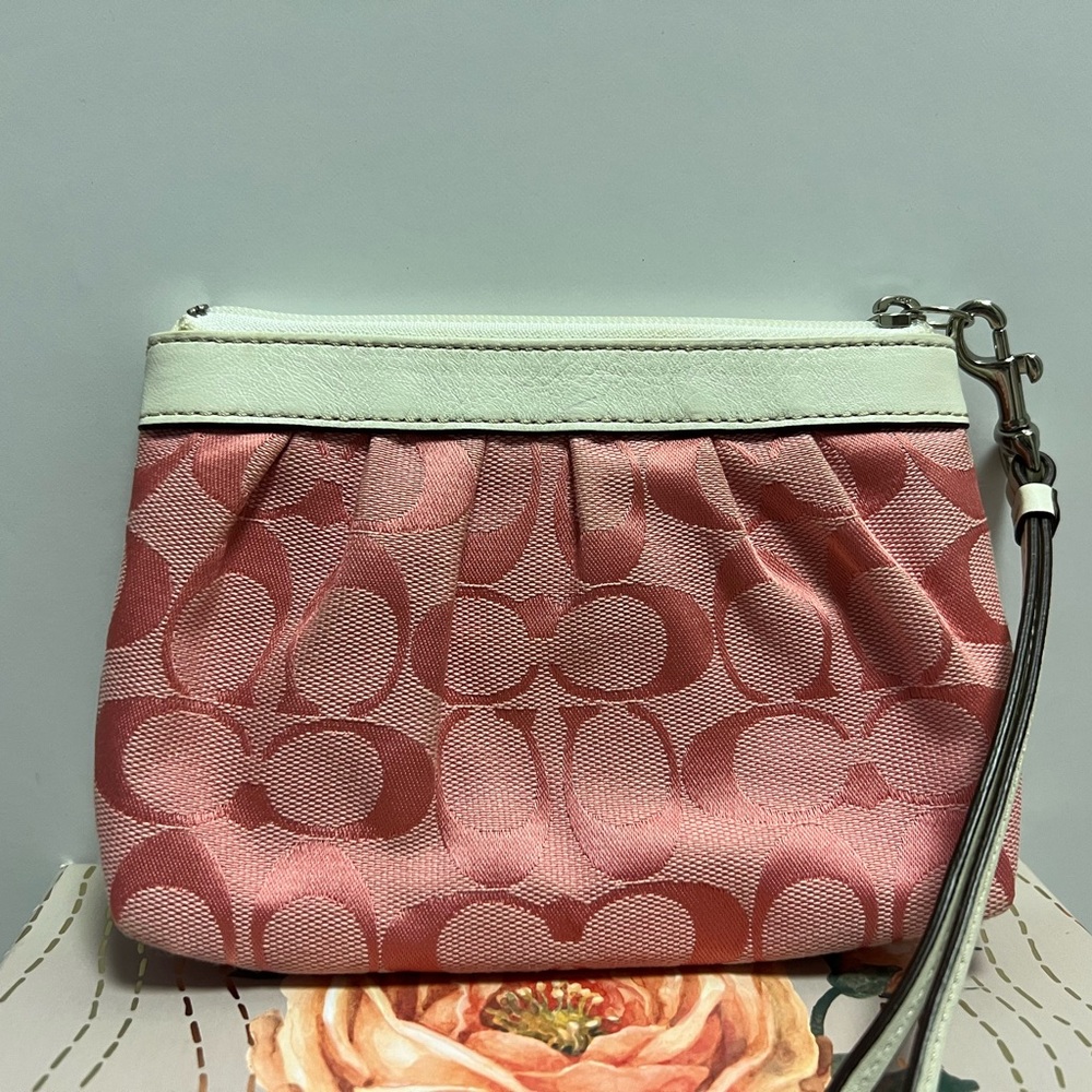 Coach Pink and Cream Wristlet EUC - Picture 4 of 8